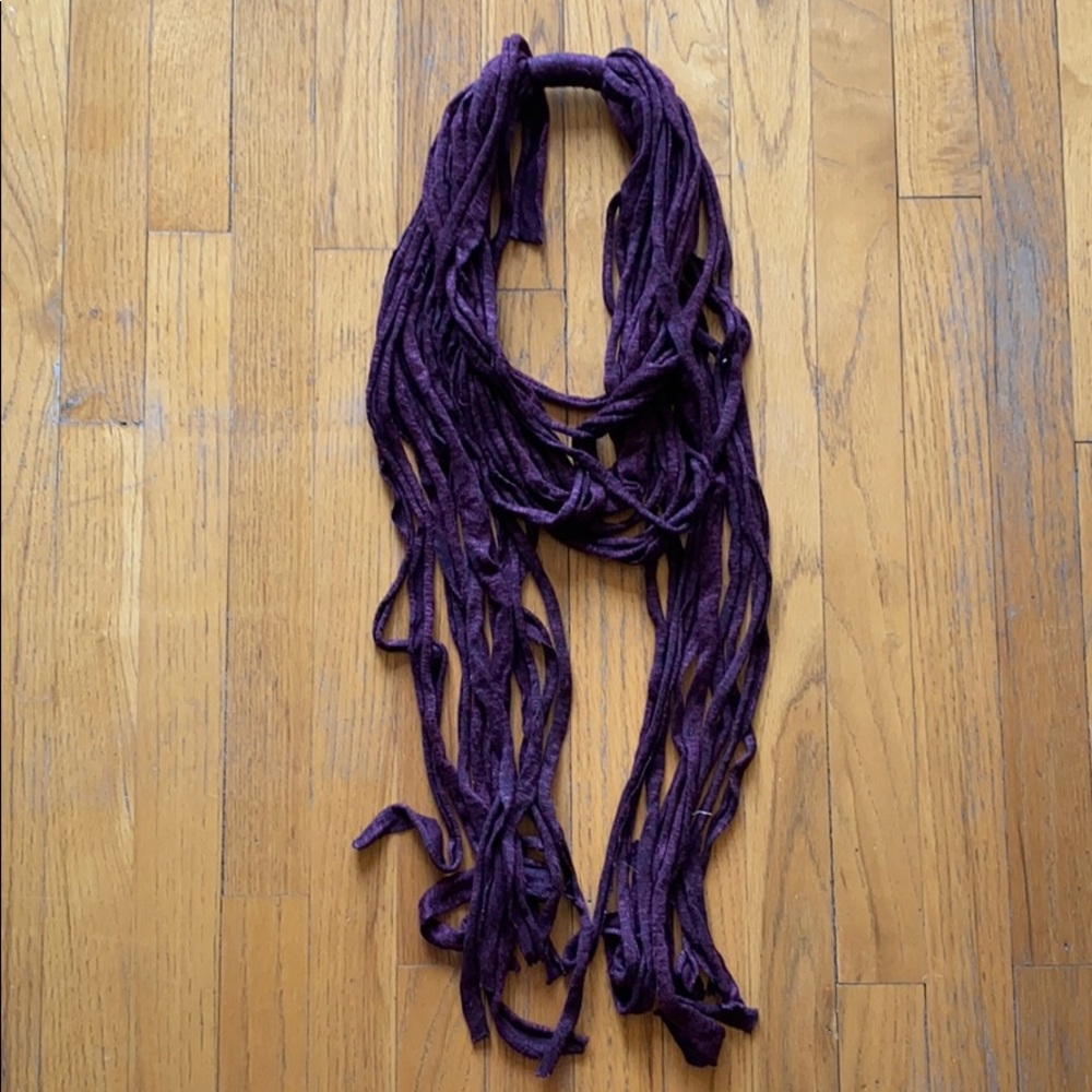 BOUTIQUE SCARF - Picture 4 of 6
